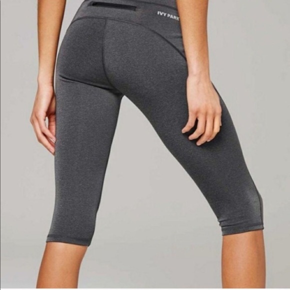 Ivy Park High Rise Structured Crops 